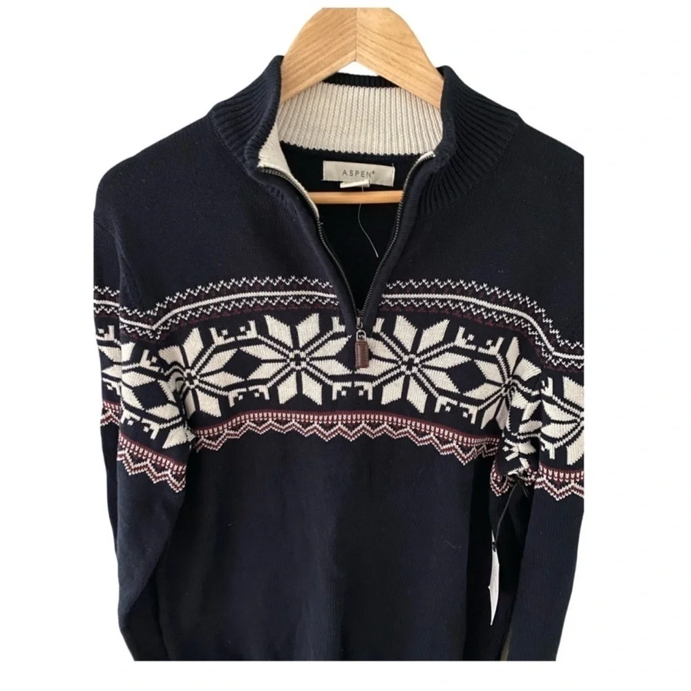 Aspen Long Sleeve Navy Quarter Zip Fair Isle Snowflake Sweater NWT Size S
